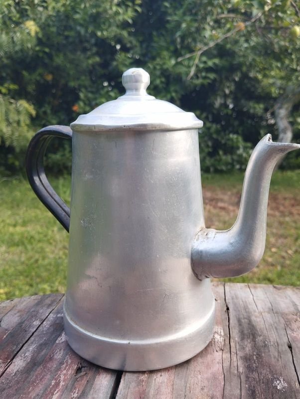 Lote anterior: Cafetera antigua en aluminio - Venta de electrodomésticos