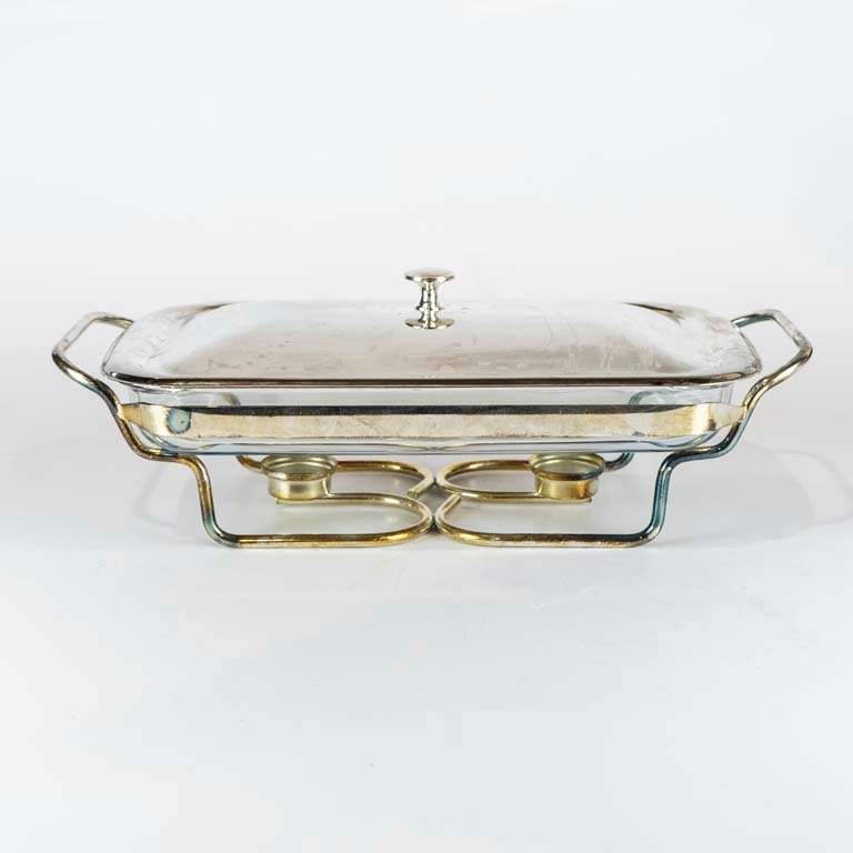 Lote siguiente: Fuente de vidrio con soporte y tapa de metal - Medidas: 38x24cm