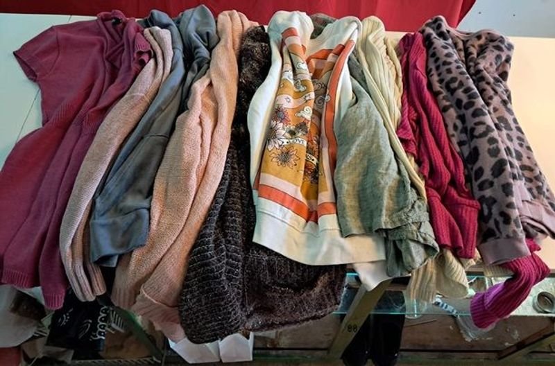 Lote siguiente: Lotes de accesorios para el hogar y la moda