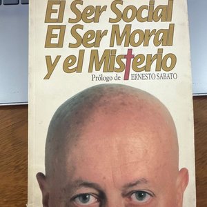 Lote siguiente: Libro El Ser Social, El Ser Moral y El Misterio de Monseñor Justo Laguna