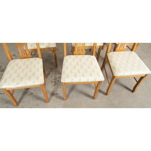 Seis Sillas de Madera con Respaldo Alto y Asiento Tapizado - imagen 2