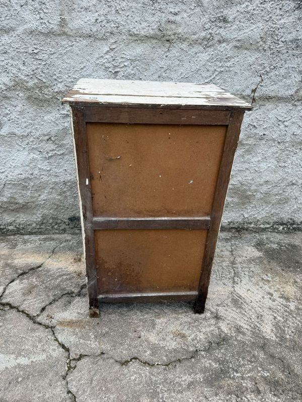 Mueble de Madera Blanco con Puerta y Estantes