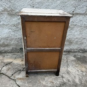 Mueble de Madera Blanco con Puerta y Estantes - imagen 1