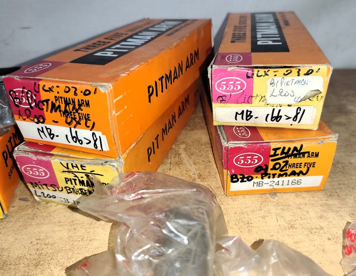 Lotes de Brazos Pitman para M Benz y Mitsubishi L200 - imagen 5