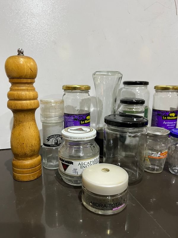 Item 876838 - Image 1