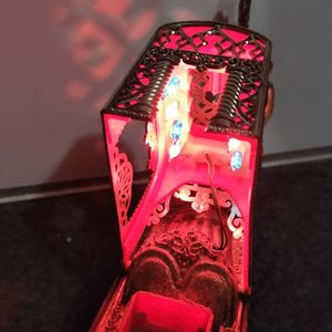 Velador Veneciano en Plástico con Figura y Luces - imagen 6