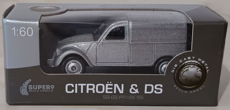 Modelo de Citroën 2CV Furgoneta a escala