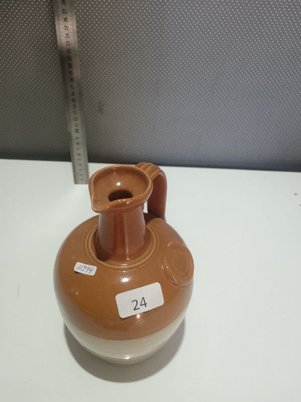 Porrón de Whisky - Accesorio para Vino - imagen 2