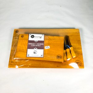 Lote siguiente: Set de Asado: Tabla y Cuchillos con Pinchos Be Gourmet
