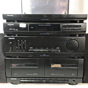 Equipo de Audio Philips: Amplificador, Radio Cassette, Tocadiscos y Parlantes (No Funciona) - imagen 3
