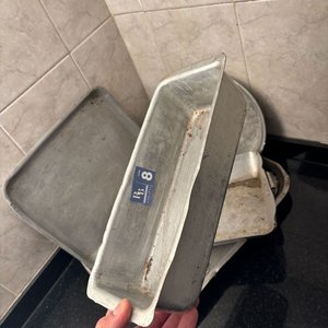 Set de 5 Artículos de Aluminio para Cocina: Budinera, Tortera y Fuentes - imagen 2