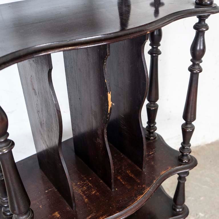 Estante musiquero colonial tallado para decoración - imagen 2