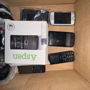 Lote siguiente: Lote de Celulares Usados Varias Marcas