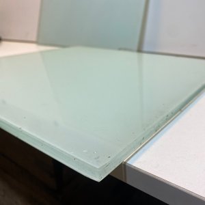 2 Bases Cuadradas de Vidrio Blanco para Presentación o Tortas - imagen 4