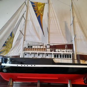 Maqueta de barco del Capitán Miranda - Único model