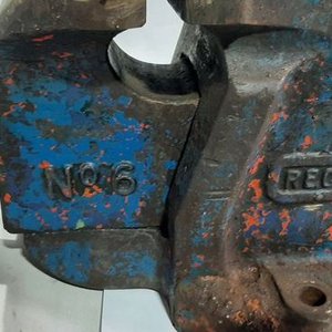 Morsa Inglesa "Record" N° 6 de 15 cm - imagen 2