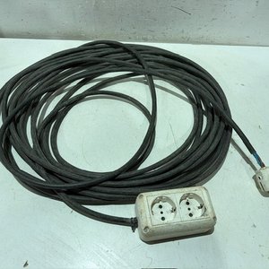 Lote anterior: Alargue Eléctrico de Varios Metros con Doble Toma