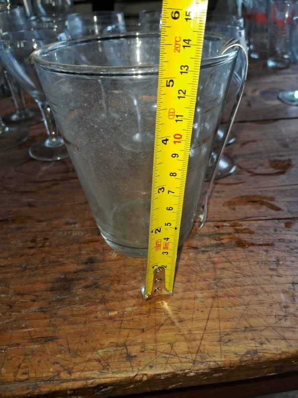 Lote de copas y hielera de vidrio en buen estado - imagen 3