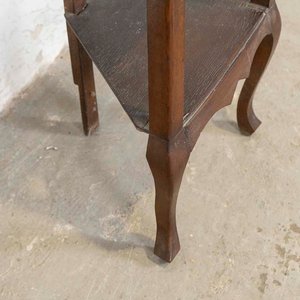 Estante Esquinero de Roble de Tres Niveles - imagen 3