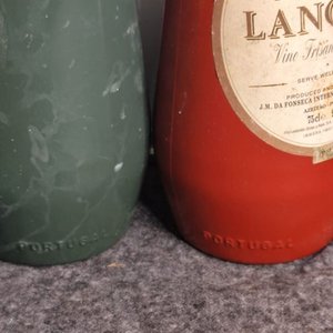 Dos Botellas Antiguas de Vino Lancers Portugal - imagen 4