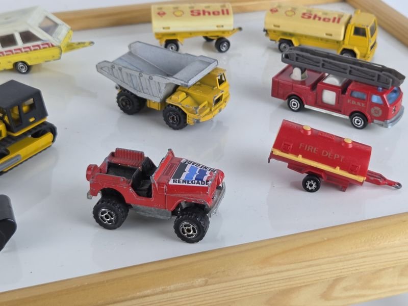 Colección de juguetes Majorette en excelente condición - imagen 4