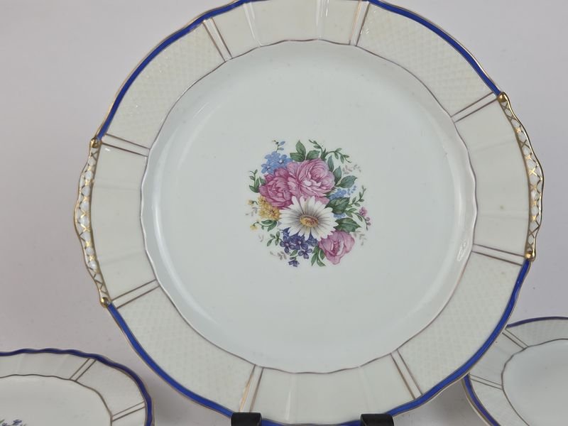 Item 830071 - Image 1