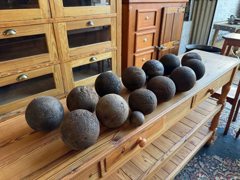 Item 877718 - Image 1