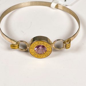 Pulsera Rígida de Plata con Piedra Rosa y Detalles Dorados - imagen 3