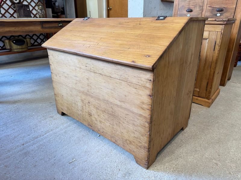 Item 877754 - Image 0