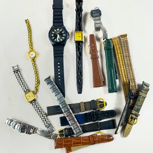Lote de Relojes de Pulsera y Mallas Variadas - imagen 2
