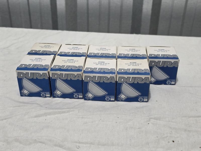 Lámpara Halógena Dicroica DURA MR16 50W Plateada