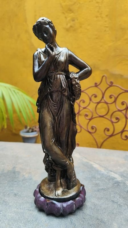 Item 901210 - Image 0