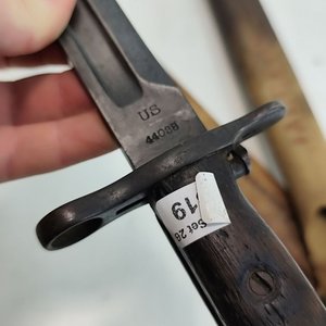 Bayoneta Springfield 1903 Americana con Vaina de Cuero y Madera - imagen 5