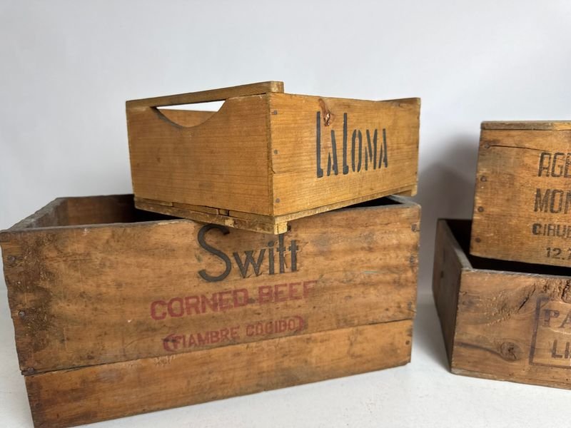 Cuatro cajas de propaganda con corned beef - imagen 9