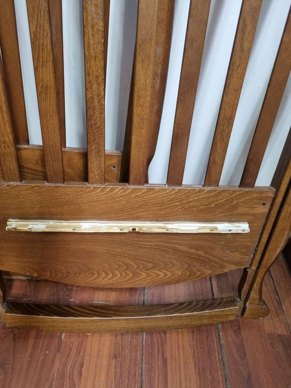 Muebles antiguos de madera en buen estado - imagen 11