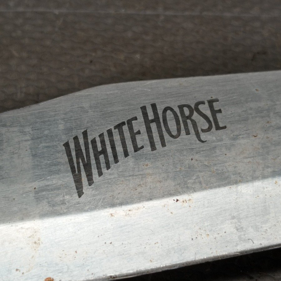 Multiuso con nueve funciones y cuchillo con publicidades de White Horse - imagen 6