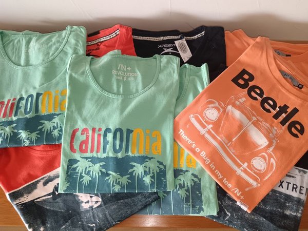 Ropa de tallas grandes, camisetas y camisas con diseños impresos - imagen 3
