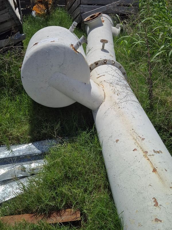 Tuberías y tanques de hierro en mal estado - imagen 2