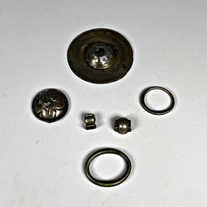 Seis Piezas de Platería Criolla Antigua - imagen 2