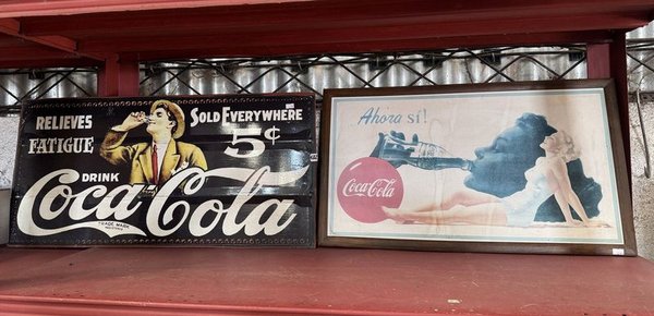 Lamina enmarcada y chapa adhesivo de publicidad coca cola (0,70 x 0,40 - 0,79 x 0,39)