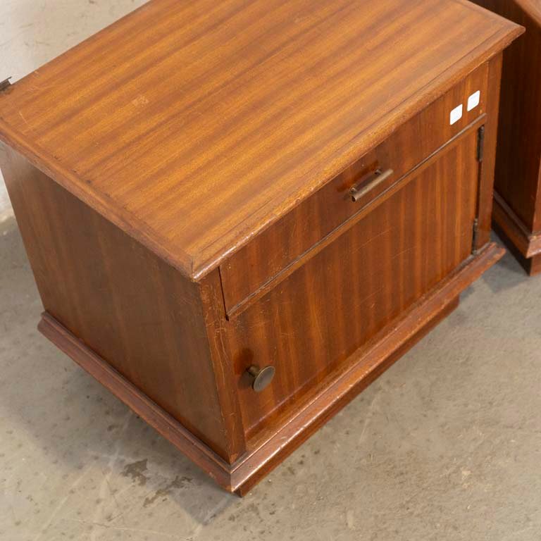 Item 2101905 - Image 1