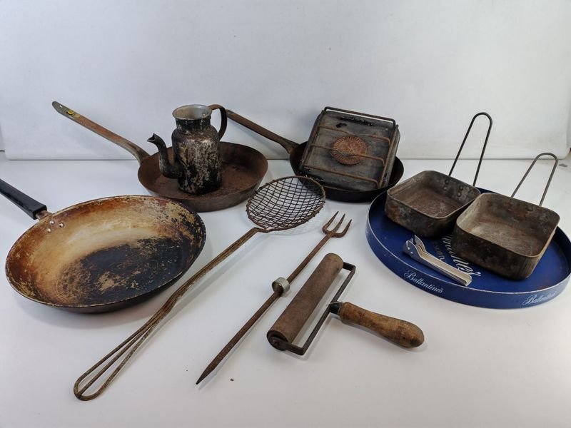 Lote anterior: Colección de Utensilios de Cocina Vintage