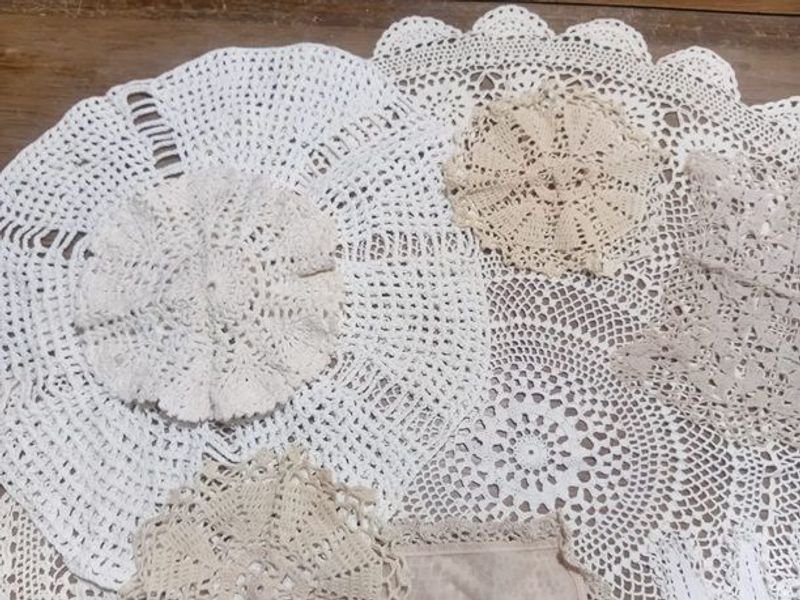 Antigüedades de Bordado y Macramé - imagen 3