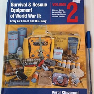 Libro "Survival & Rescue Equipment of World War II: Air Forces and U.S. Navy" Volumen 2 - imagen 1
