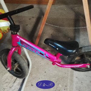 Lote anterior: Bicicleta de Equilibrio Infantil "Nitro" Rosa