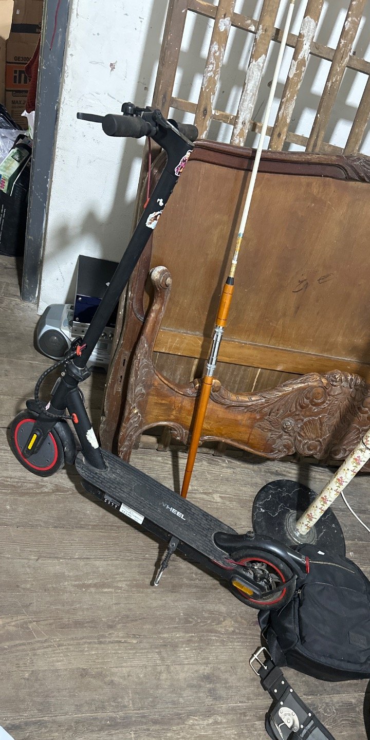 Monopatín Eléctrico X-WHEEL Funciona (Sin Cargador)