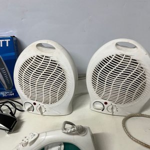 Lote de 2 Planchas, 2 Caloventiladores y Cortapelo Scarlett - imagen 4