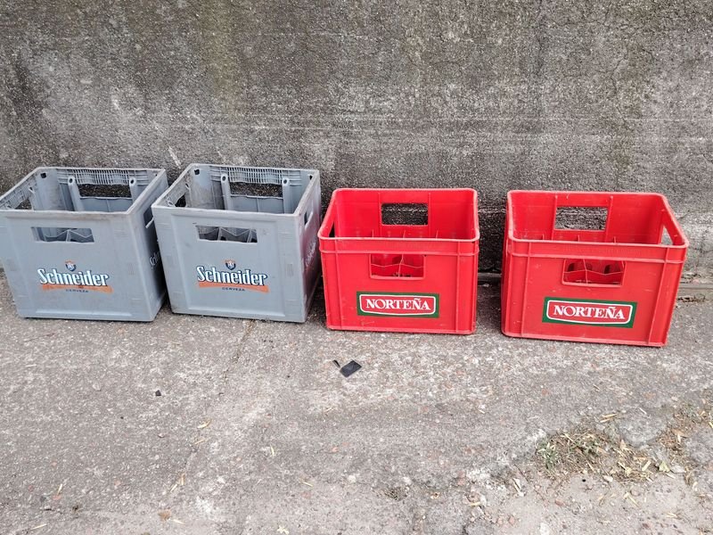 4 cajones Cerveza fuertes en excelente estado - imagen 3
