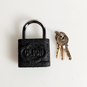 Lote siguiente: 24 Candados 40 mm negros
