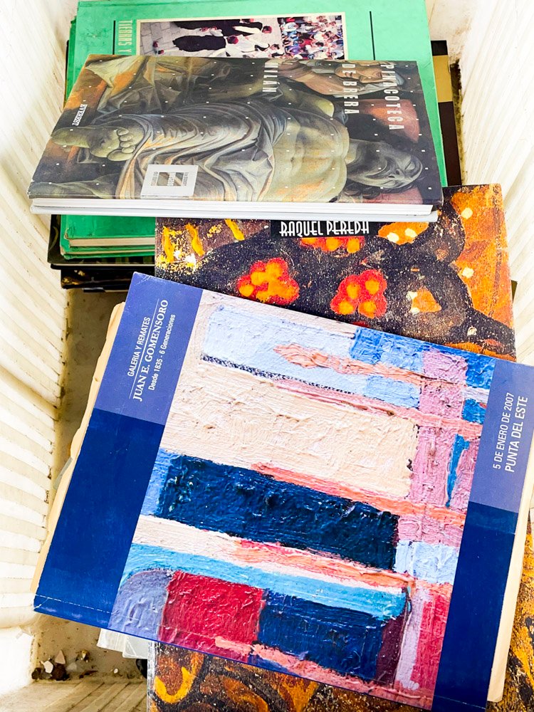 Lotes de libros y catálogo de arte - imagen 2